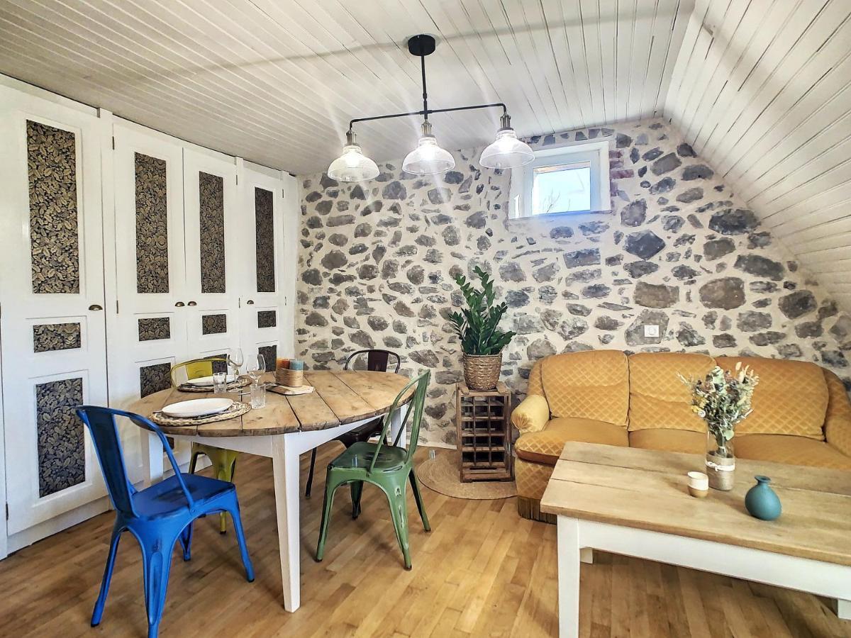 Le Grenier Du Buronnier Apartment Saint-Simon (Cantal)